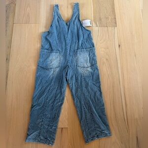 Vimyig Denim Blue Overalls Size Small NWT